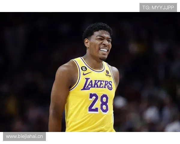 戴维斯防守站位